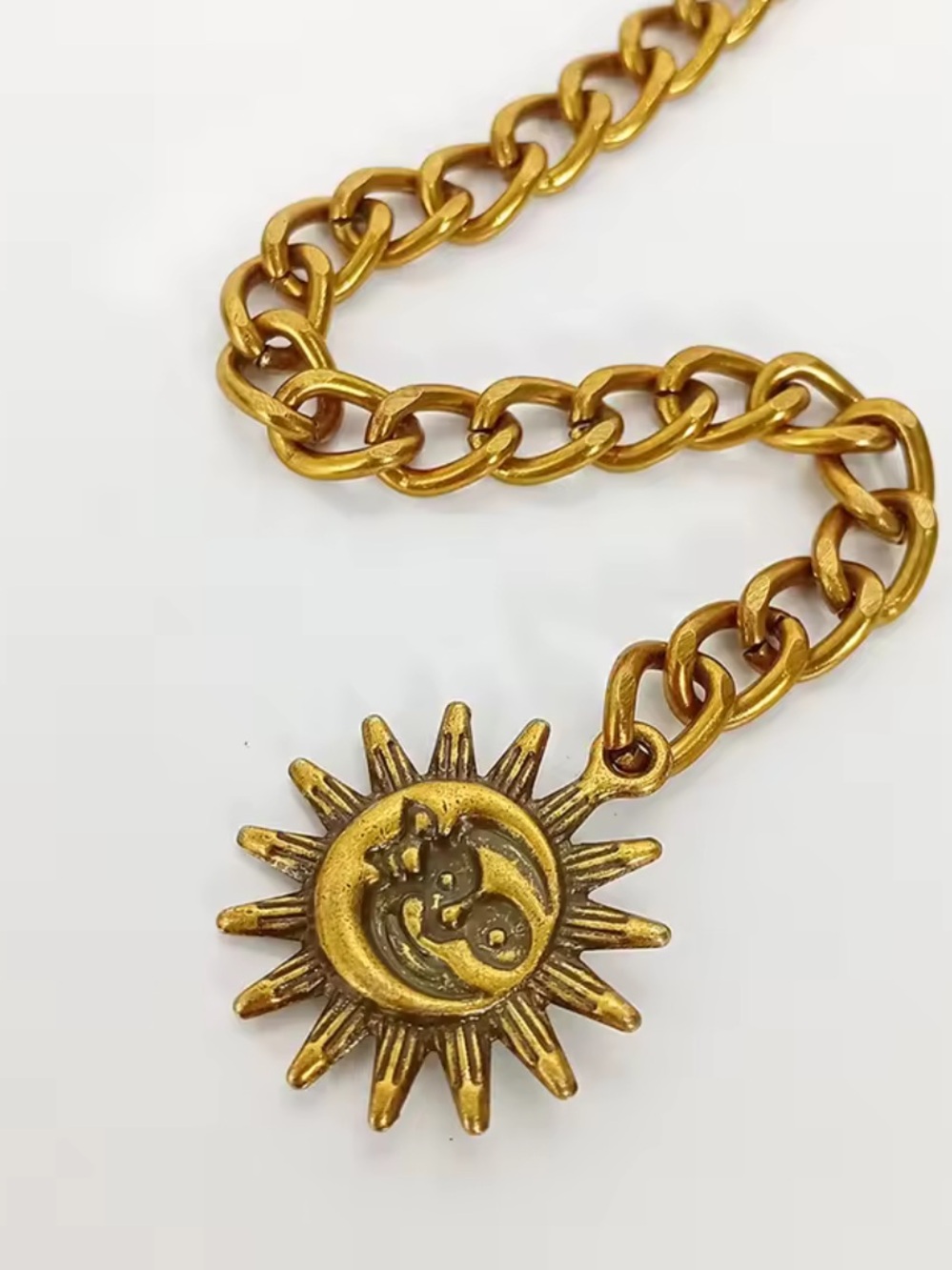Anthropologie Gold Moon & Star Layered Chain Waist Belt - Picture 3 of 6